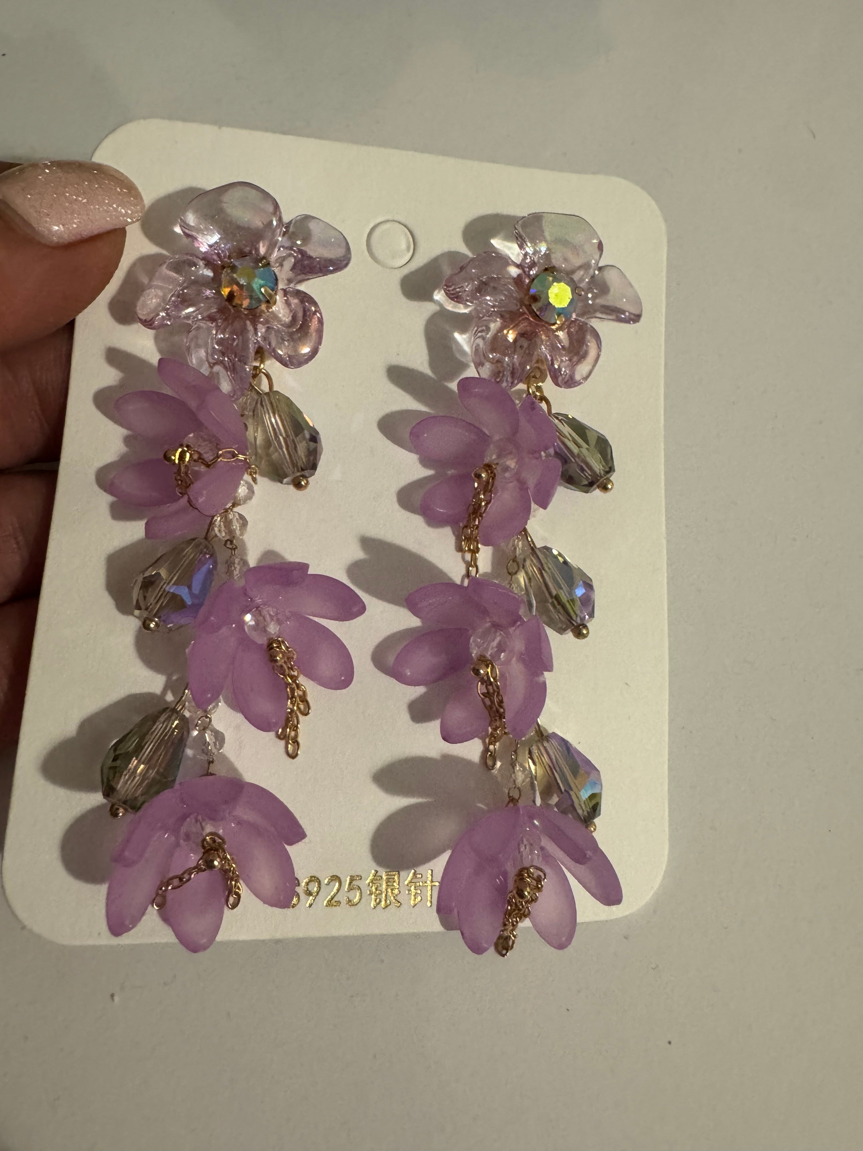 Purple Floral Statement Earrings – Lavender Flower Dangle Earrings – Crystal Beaded Drop Earrings – Romantic Botanical Jewelry Gift for Women