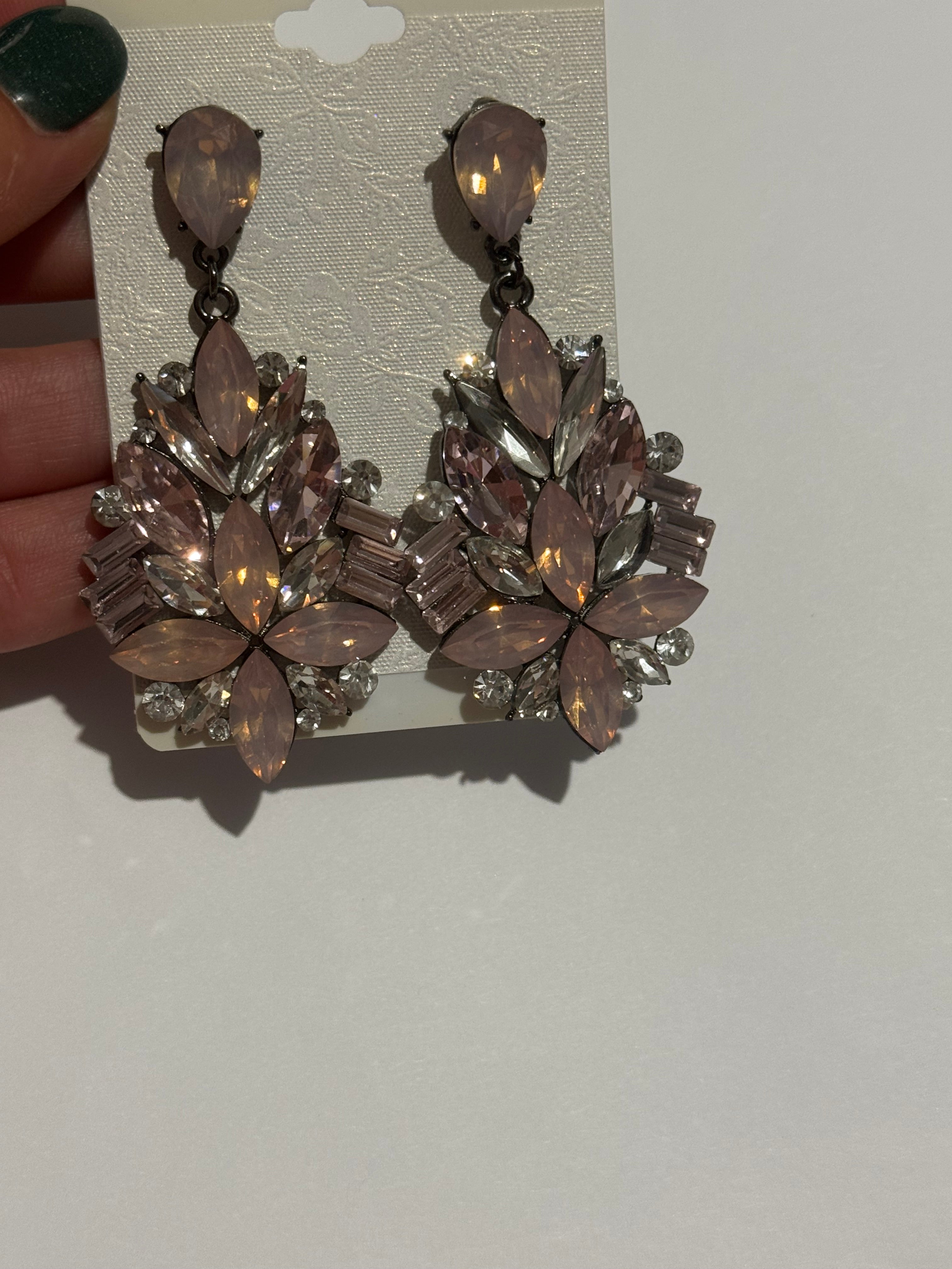 Blush Pink Crystal Statement Earrings – Vintage Rhinestone Drop Earrings – Elegant Floral Chandelier Earrings – Glam Jewelry Gift for Women