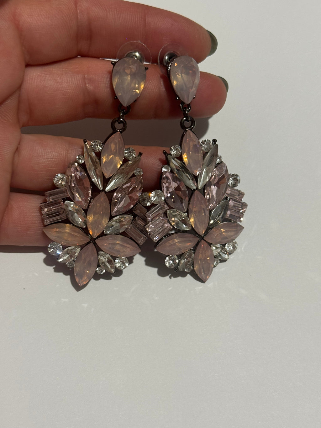 Blush Pink Crystal Statement Earrings – Vintage Rhinestone Drop Earrings – Elegant Floral Chandelier Earrings – Glam Jewelry Gift for Women