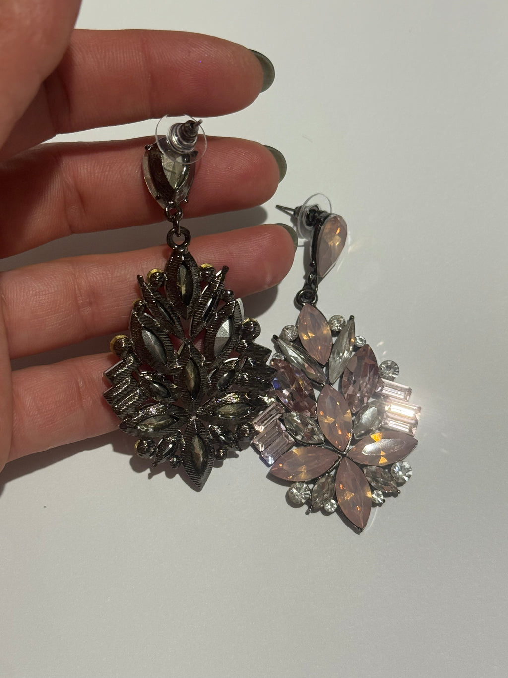 Blush Pink Crystal Statement Earrings – Vintage Rhinestone Drop Earrings – Elegant Floral Chandelier Earrings – Glam Jewelry Gift for Women
