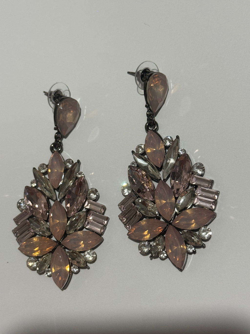 Blush Pink Crystal Statement Earrings – Vintage Rhinestone Drop Earrings – Elegant Floral Chandelier Earrings – Glam Jewelry Gift for Women