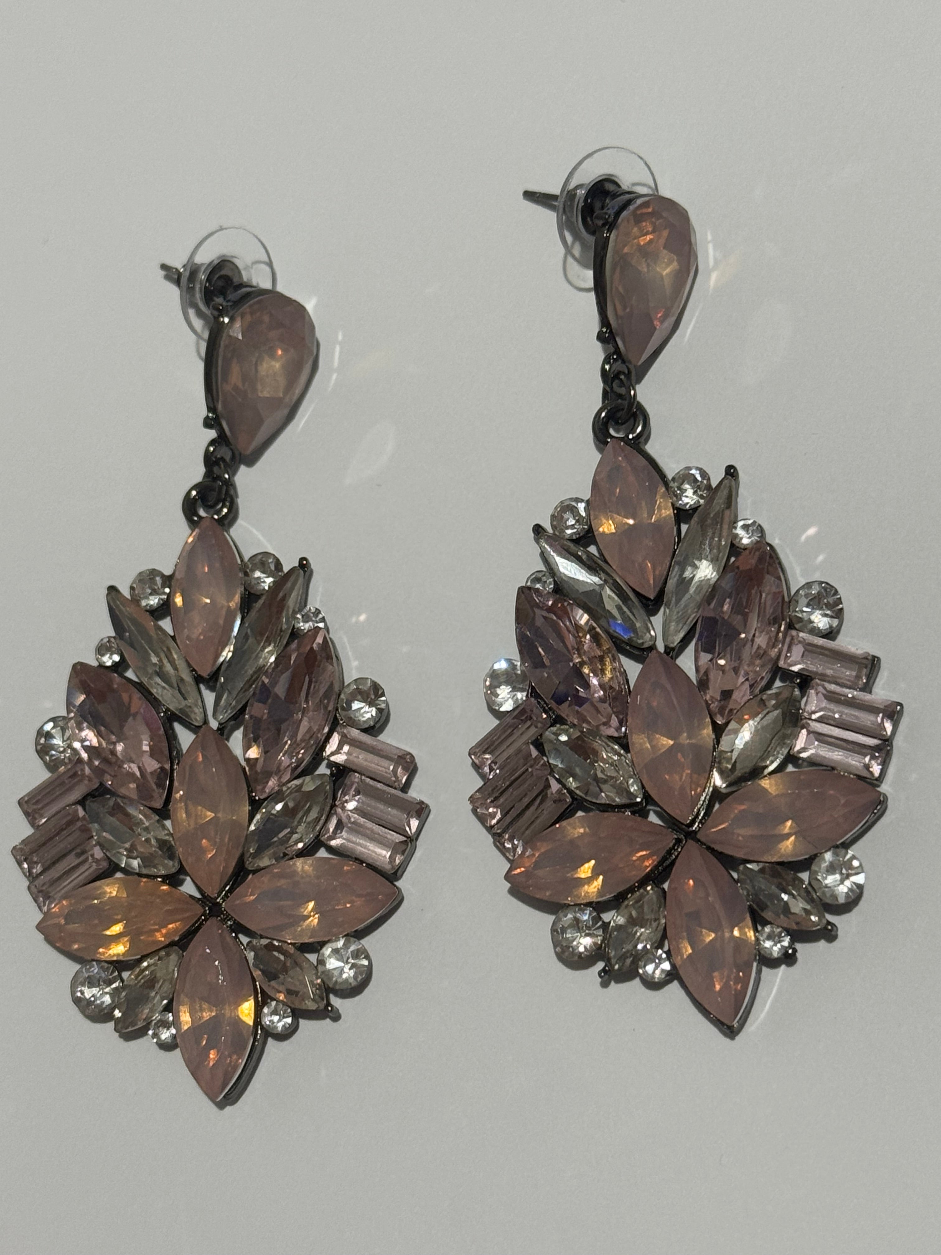 Blush Pink Crystal Statement Earrings – Vintage Rhinestone Drop Earrings – Elegant Floral Chandelier Earrings – Glam Jewelry Gift for Women