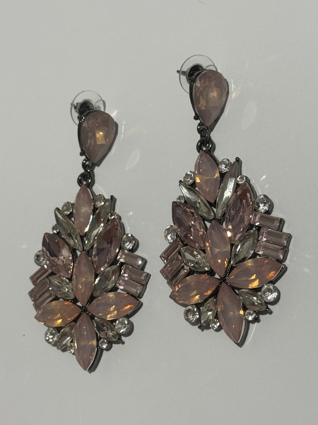Blush Pink Crystal Statement Earrings – Vintage Rhinestone Drop Earrings – Elegant Floral Chandelier Earrings – Glam Jewelry Gift for Women