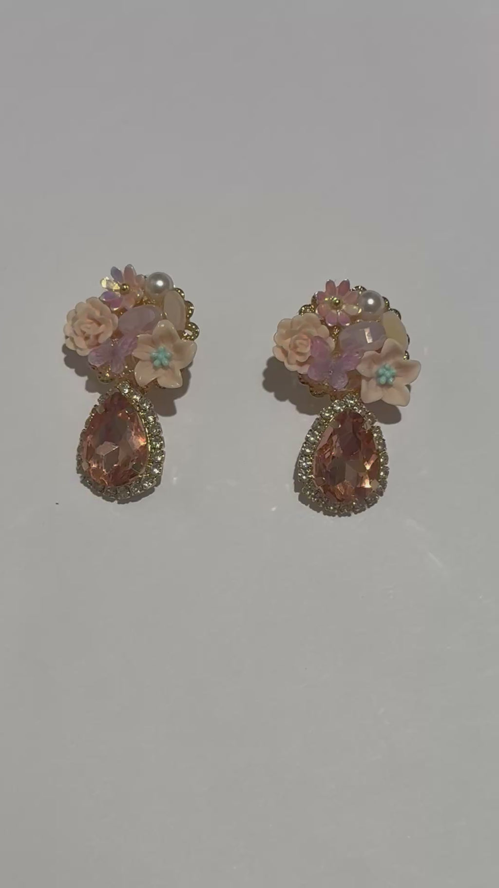 Blush Pink Floral Statement Earrings – Peach Crystal Teardrop Earrings – Romantic Flower Pearl Earrings – Vintage Inspired Jewelry Gift for Women
